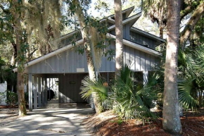 2 Bayberry Lane